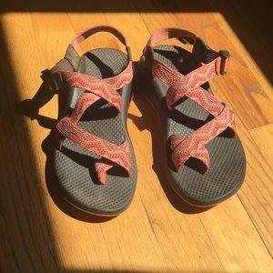 Chaco Sandal Size 8